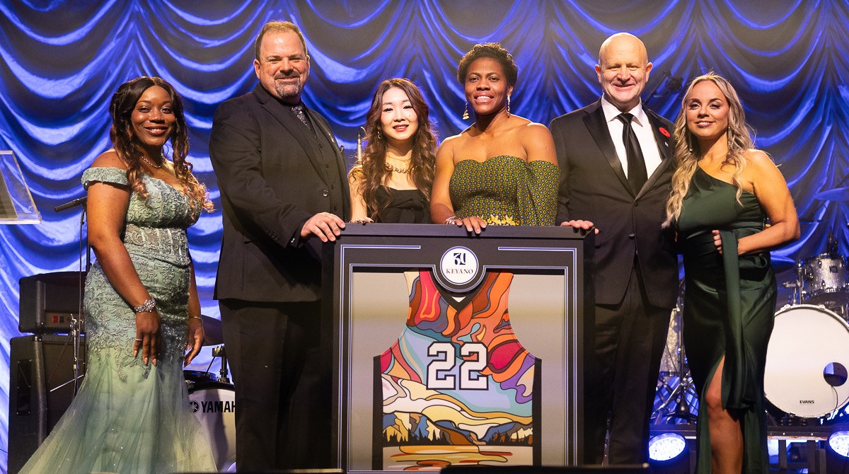 Guests at the Gala pose with the Indigenous jersey