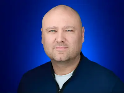 A headshot of Jeremy Wielenga