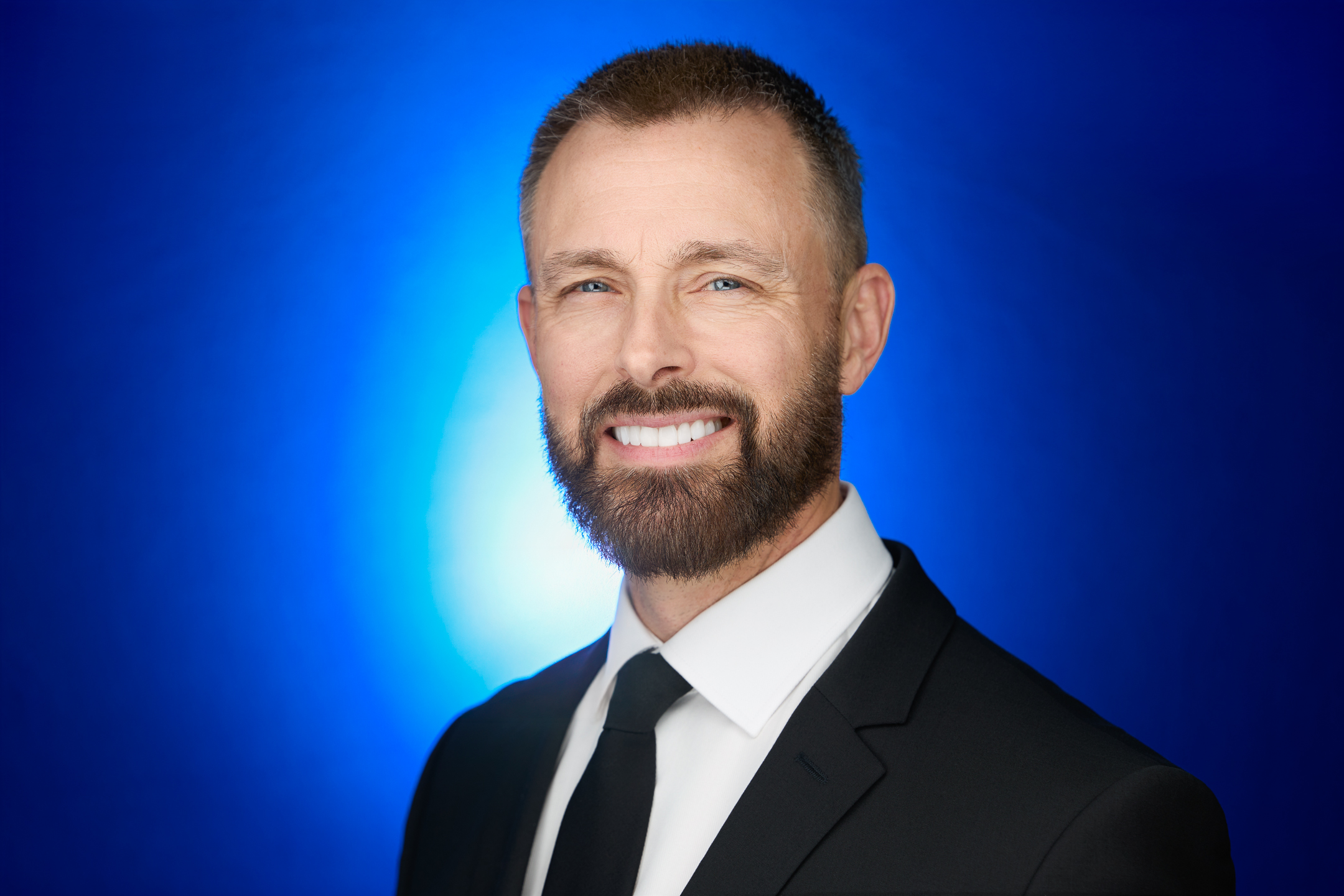 A headshot of Dr. Scott MacPherson